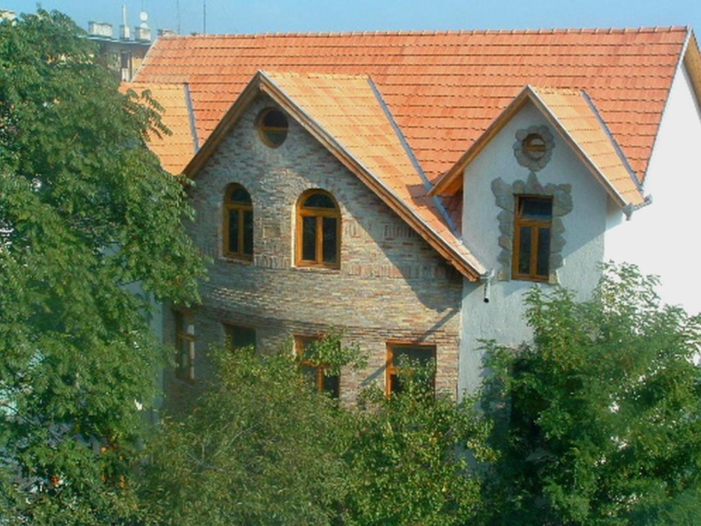 Hungaria Гостьовий будинок Будапешт